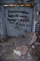 018_Fahrstuhltuer